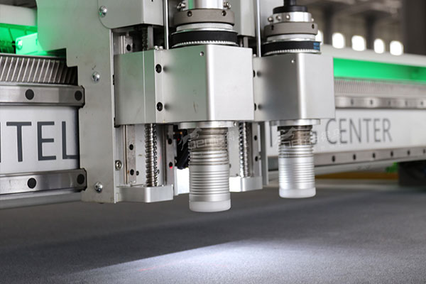 得马高速裁切机