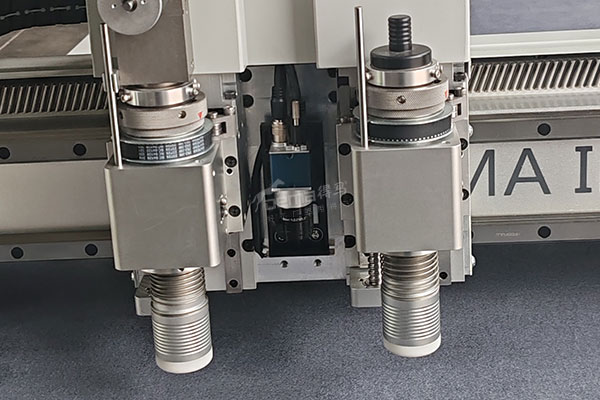 得马高速裁切机F11-1625